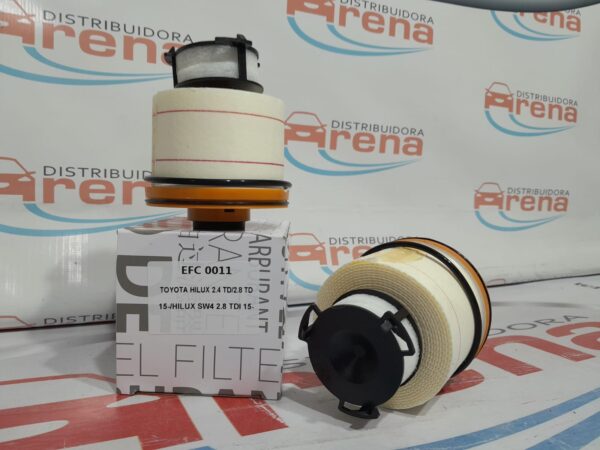 FILTRO EMAFI IMPORTADO DE COMBUSTIBLE PARA: 
TOYOTA HILUX 2.4 TD 150CV 2015 >
TOYOTA HILUX 2.8 TD 177CV 2015 > - EFC 0011 (EFC 0011 MC 033 JFC-207/3 CS 12054 ECOGS3121 - - 233900L070
)