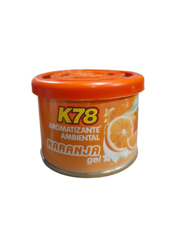PERFUME (AROMATIZADOR) AROMATIZANTE AMBIENTAL LATITA (LATA) DE GEL 80 grs (SURTIDO) - K78 103  (simil  K78 111- FUL 9109 - FUL 9081 )(Aromatizador de celulosa de acción continua.
Aromatizador de celulosa de acción continua con formas
divertidas.
Notas inspiradas en reconocidas fragancias internacionales:
Fragancias:
Fragancias surtidas.
Ellegance, One, Verveine, Million, Intrepid, Black.
Acqua, Caramel, Citrus, Frutos rojos, Vainilla y Uva.) - Image 4