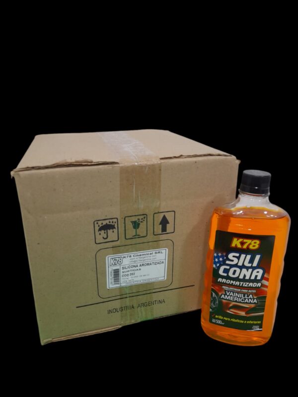 PROMO CAJA X 15 UNIDADES SILICONA LIQUIDA BRILLO SATINADO AROMATIZADA 600 ml - K78 202 (simis ful 406 - A3211/12 - plus 7008 - muf six500)