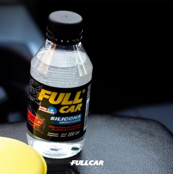 PROMO CAJA X 12 UNIDADES Silicona liquida interior Aromatizada (perfumeda 12 x 200 cc. Liquida - FUL 405 FUL 408 FULL CAR (simil k78 201 - a3200/24 - plus 7005)  (Silicona aromatizada líquida. Da brillo renueva y protege cueros, plásticos, vinílicos y gomas.) - Image 2