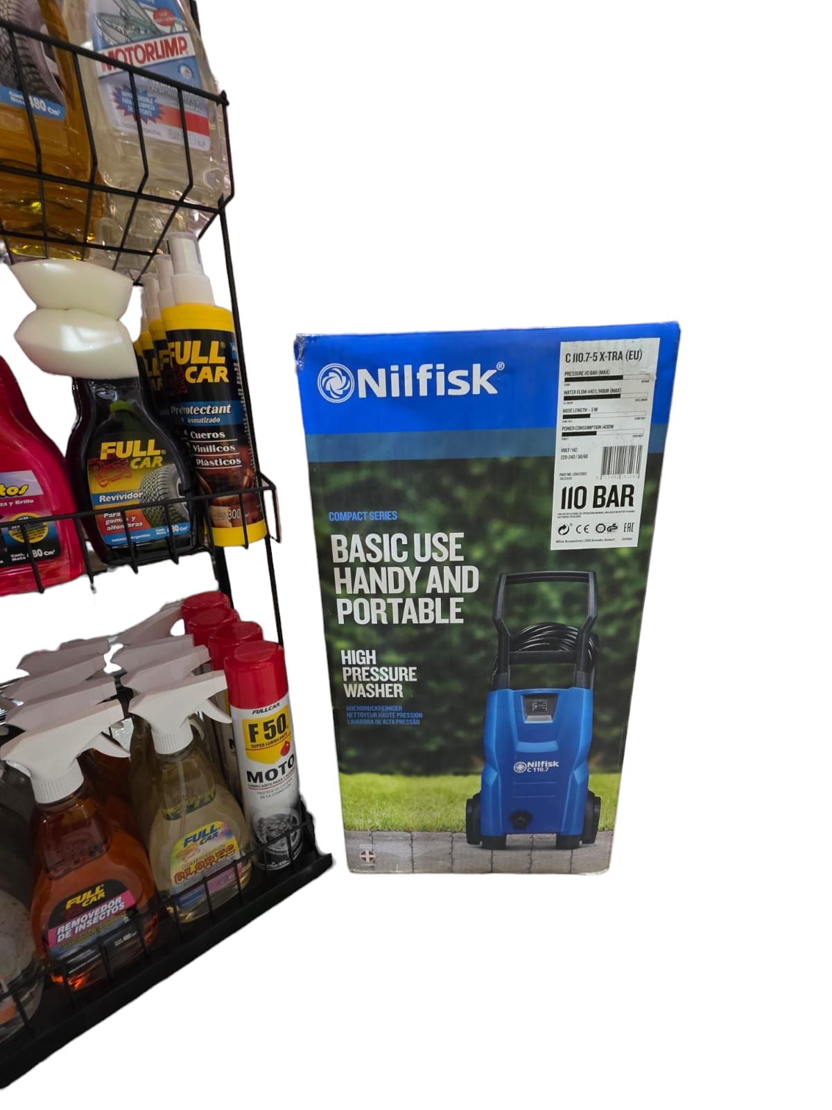 EXHIBIDOR DE PIE FULL CAR - FUL 9056 + Art. 9150 HIDROLAVADORA C110 | Nilfisk Consumer SIN CARGO - Image 4